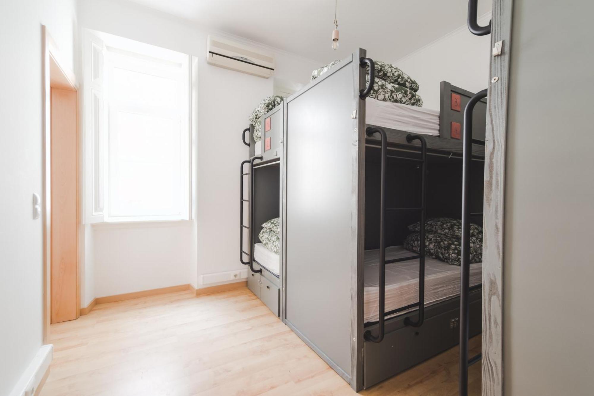 Wot Lisbon Patio Hostel Ngoại thất bức ảnh