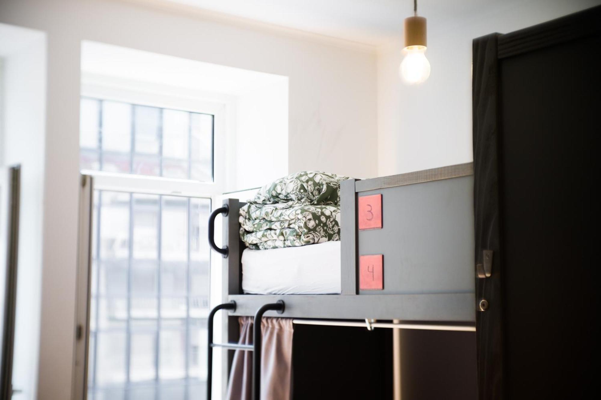 Wot Lisbon Patio Hostel Ngoại thất bức ảnh