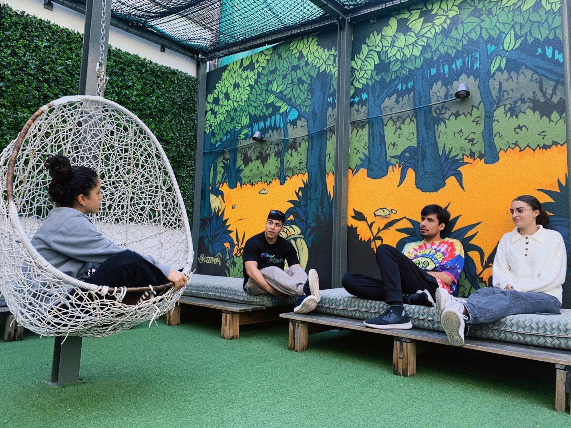 Wot Lisbon Patio Hostel Ngoại thất bức ảnh